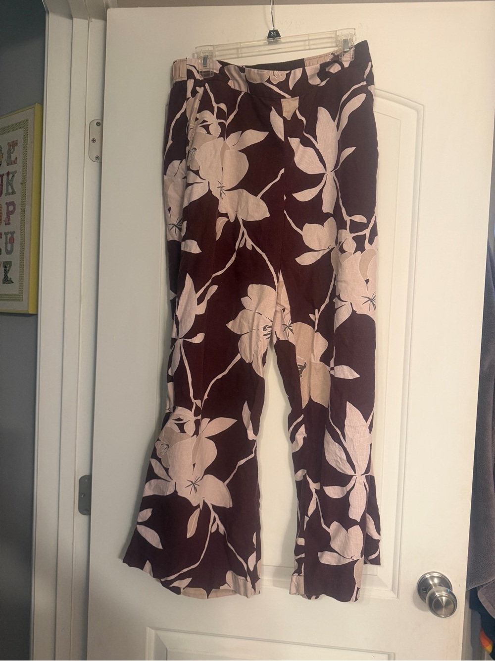 Floral linen pants